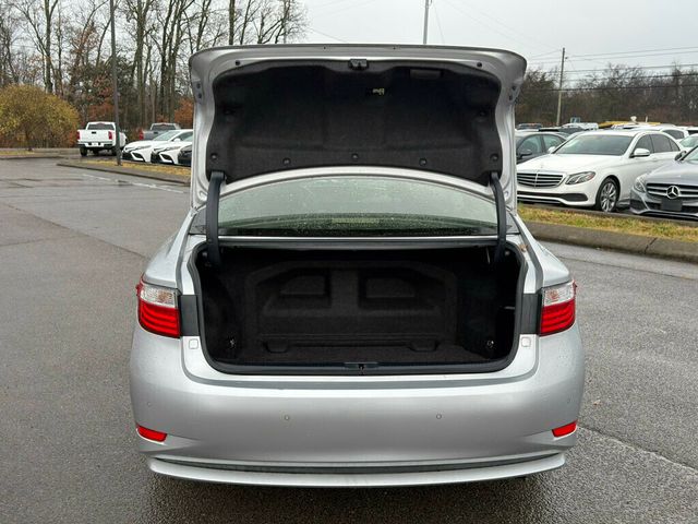 2015 Lexus ES 300h 4dr Sedan Hybrid - 22960995 - 38