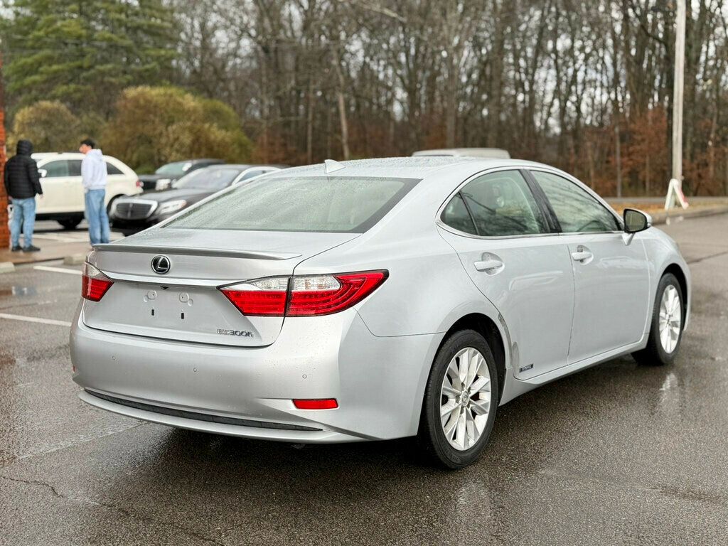2015 Lexus ES 300h 4dr Sedan Hybrid - 22960995 - 5