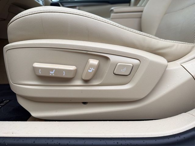 2015 Lexus ES 350 4dr Sedan - 22990501 - 17