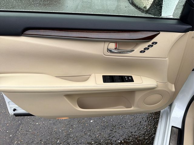2015 Lexus ES 350 4dr Sedan - 22990501 - 18