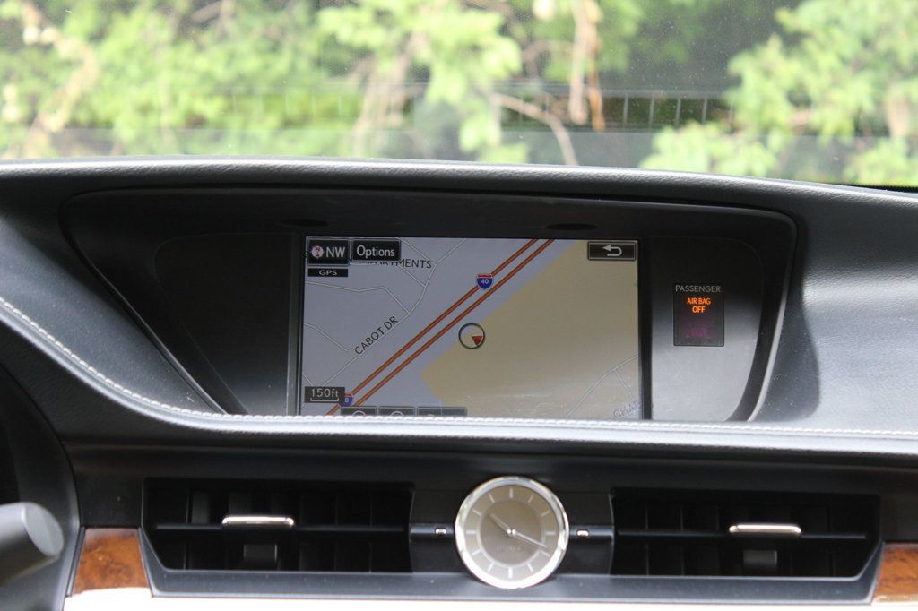 2015 Lexus ES 350 4dr Sedan - 23027427 - 11