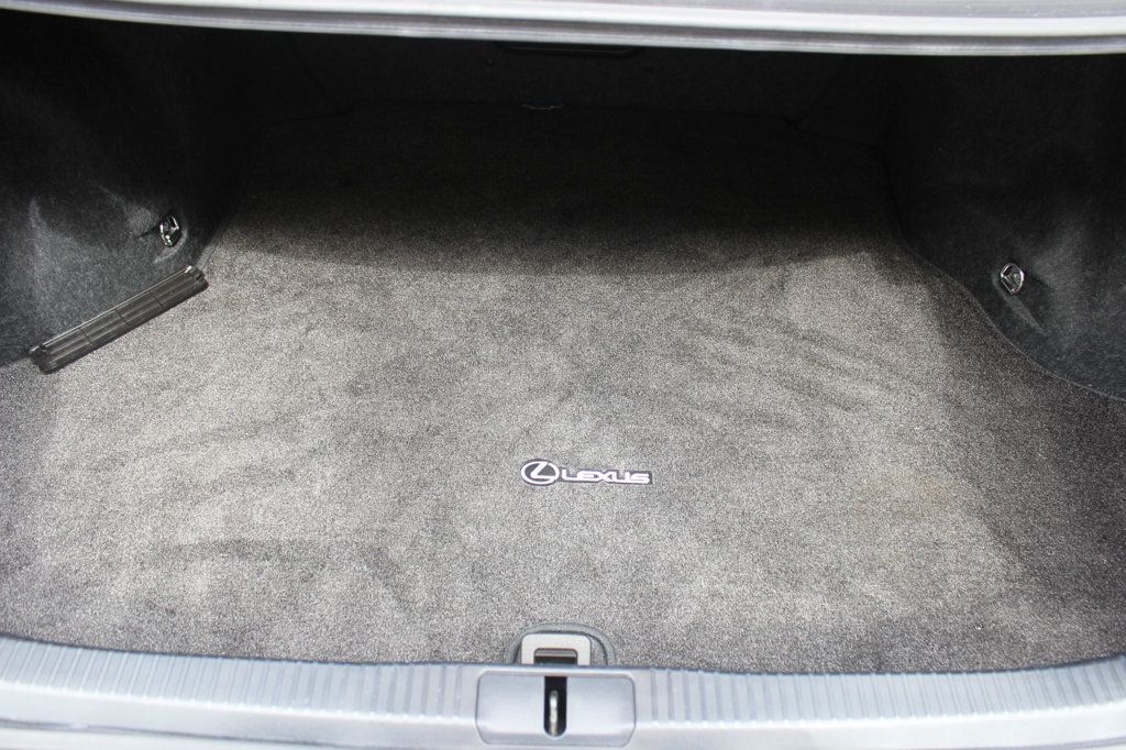 2015 Lexus ES 350 4dr Sedan - 23027427 - 30