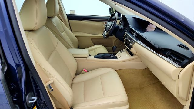2015 Lexus ES 350 4dr Sedan - 23008177 - 24