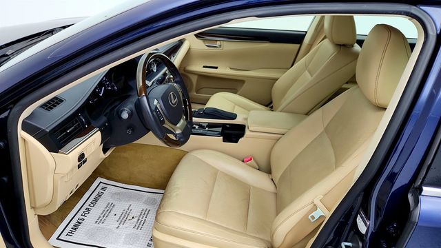 2015 Lexus ES 350 4dr Sedan w/ Hard Disk Navigation & Luxury Package - 23008177 - 20