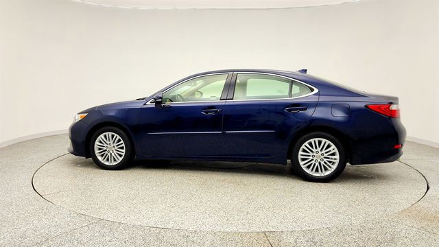 2015 Lexus ES 350 4dr Sedan w/ Hard Disk Navigation & Luxury Package - 23008177 - 7