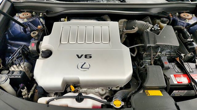 2015 Lexus ES 350 4dr Sedan w/ Premium Audio, Leather Seats & Dual Zone Climate - 22992813 - 27