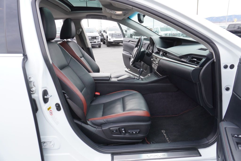 2015 Lexus ES 350 CRAFTED LINE - 22967204 - 20