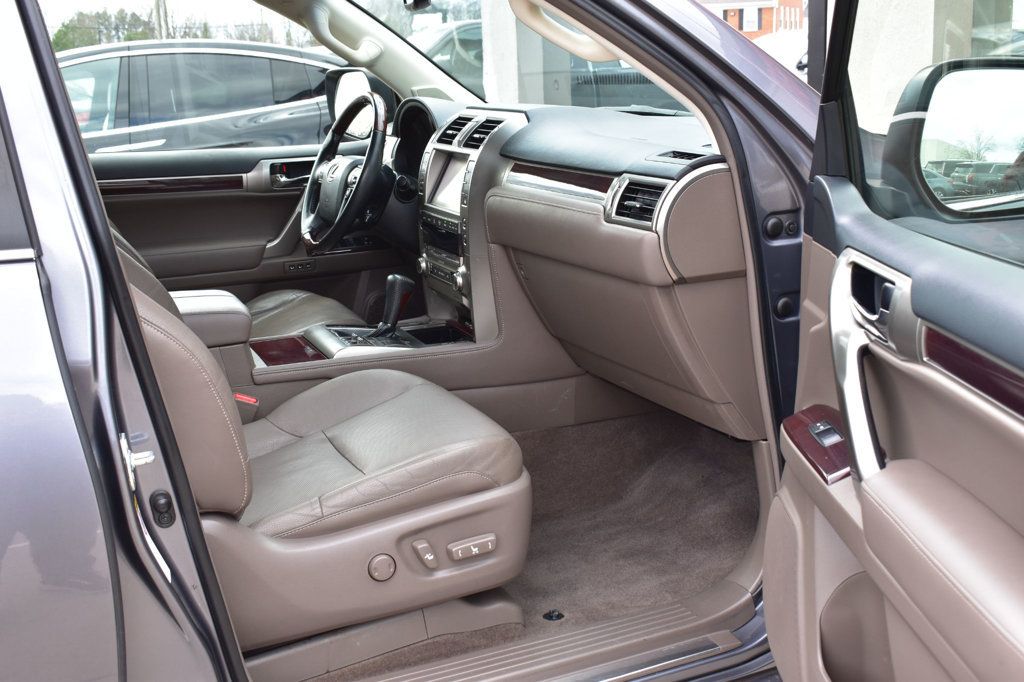 2015 Lexus GX 460 4WD 4dr - 22989038 - 18