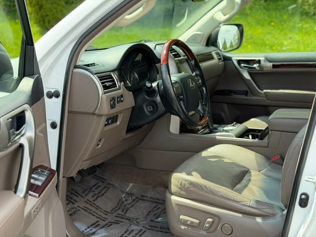 2015 Lexus GX 460 4WD 4dr - 23008570 - 13