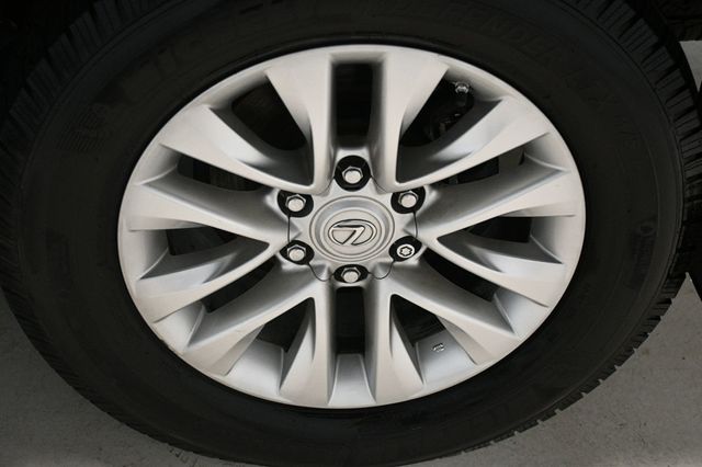 2015 Lexus GX 460 4WD 4dr - 22950735 - 19