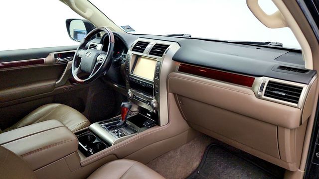 2015 Lexus GX 460 4WD 4dr 4WD 4dr w/ Premium Pkg, & Blind Spot Monitor - 23035703 - 28