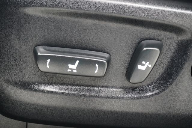 2015 Lexus GX 460 4WD 4dr Luxury - 22935416 - 14