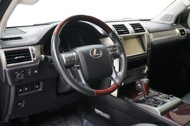 2015 Lexus GX 460 4WD 4dr Luxury - 22935416 - 8