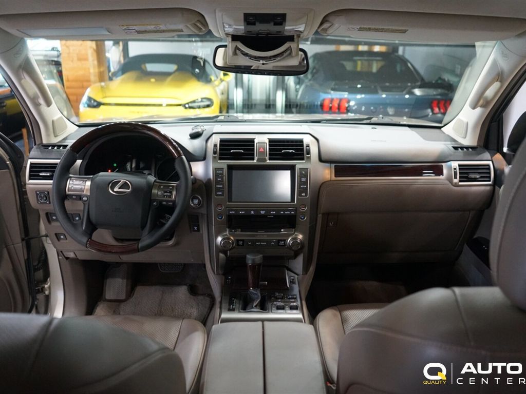 2015 Lexus GX 460 4WD 4dr Luxury - 23089744 - 15