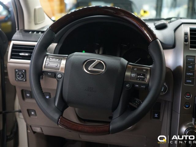 2015 Lexus GX 460 4WD 4dr Luxury - 23089744 - 16