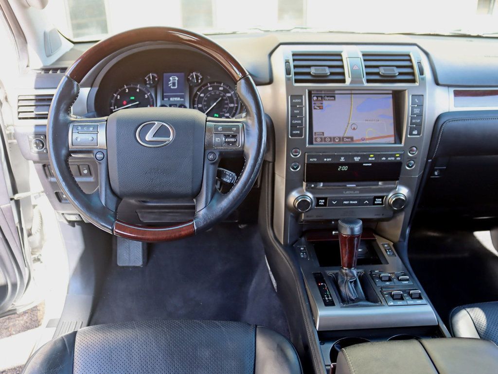 2015 Lexus GX 460 4WD 4dr Luxury - 23090937 - 10