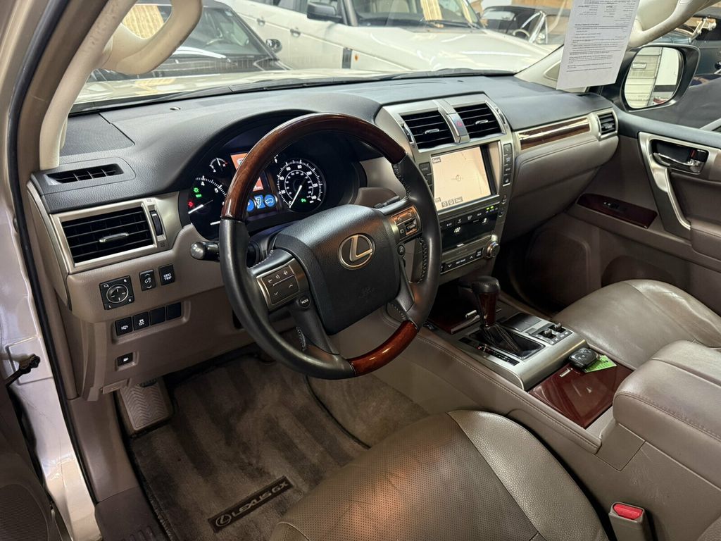2015 Lexus GX 460 Local Trade/Premium Pkg/Heated&Cooled Seats/Blind Spot Monitor - 23080942 - 9