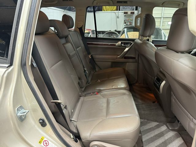 2015 Lexus GX 460 Local Trade/Premium Pkg/Heated&Cooled Seats/Blind Spot Monitor - 23080942 - 28