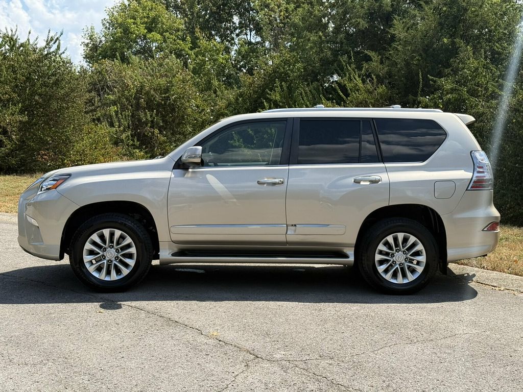 2015 Lexus GX 460 Local Trade/Premium Pkg/Heated&Cooled Seats/Blind Spot Monitor - 23080942 - 2