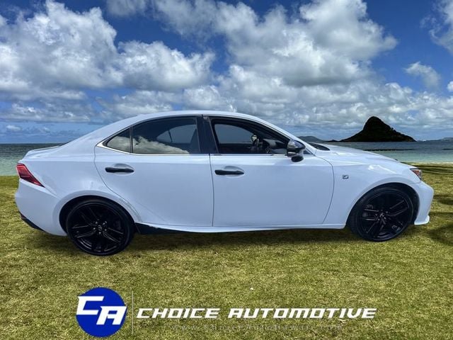 2015 Lexus IS 250 4dr Sport Sedan Automatic AWD - 22758364 - 7