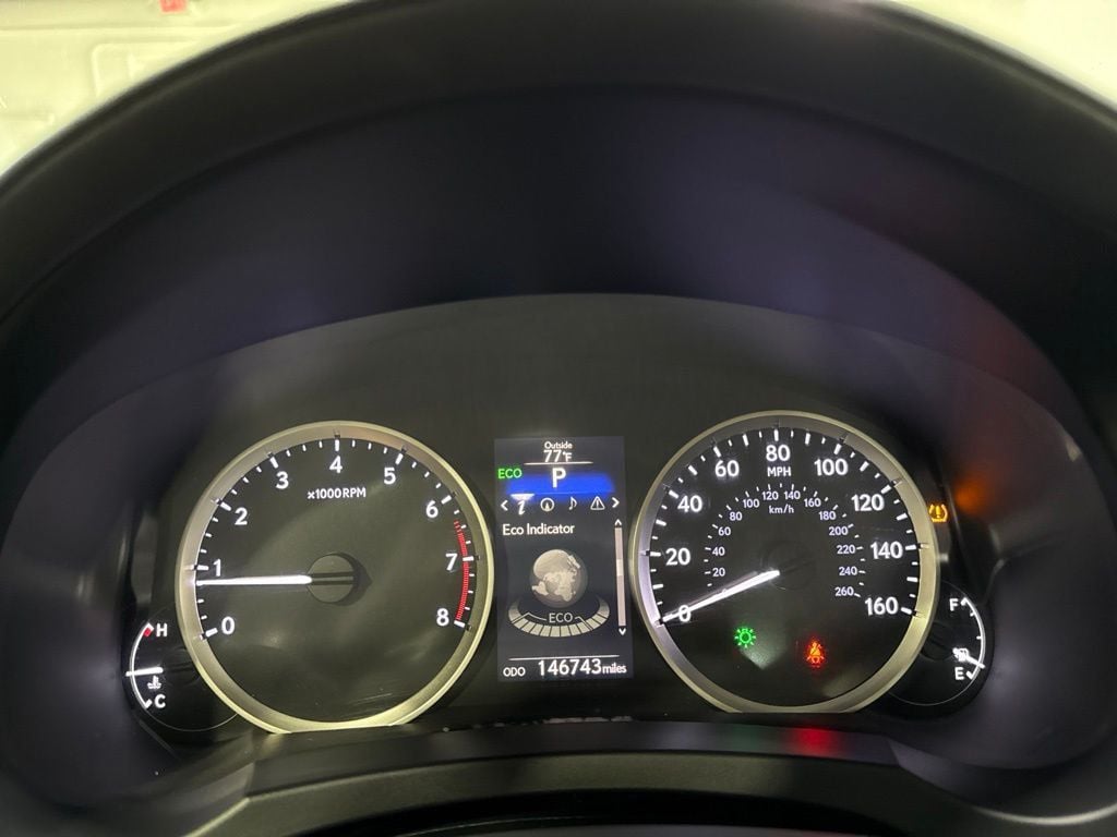 2015 Lexus IS 250 4dr Sport Sedan Automatic AWD - 23057948 - 12