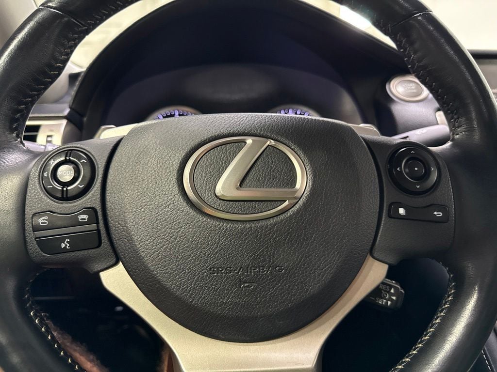 2015 Lexus IS 250 4dr Sport Sedan Automatic AWD - 23057948 - 13