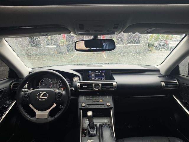 2015 Lexus IS 250 4dr Sport Sedan Automatic AWD - 23080133 - 28