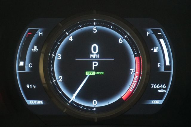2015 Lexus IS 250 4dr Sport Sedan Automatic RWD - 23034863 - 14
