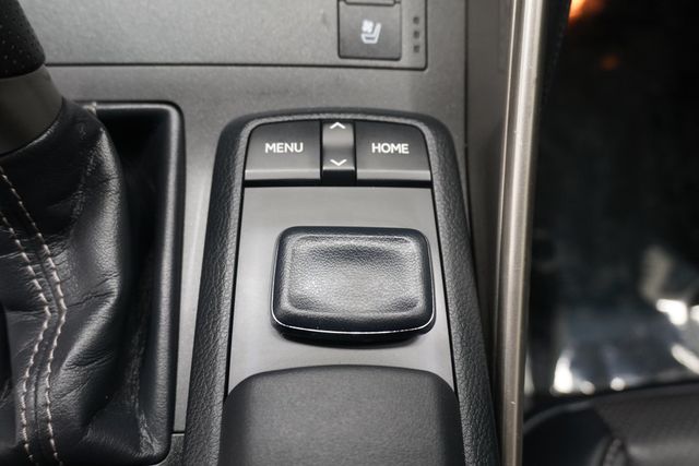 2015 Lexus IS 250 4dr Sport Sedan Automatic RWD - 23034863 - 20