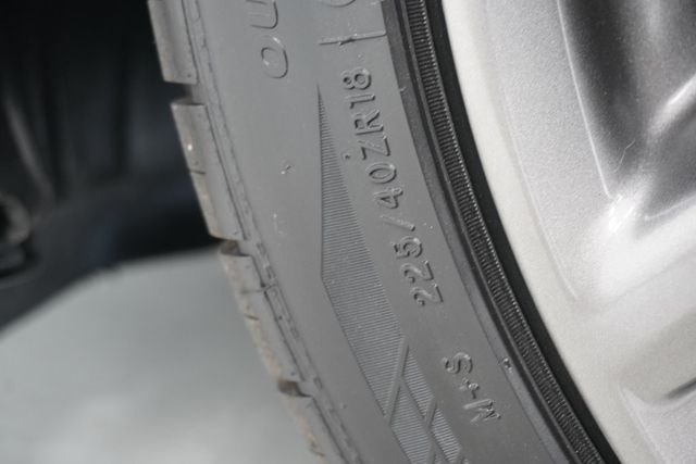2015 Lexus IS 250 4dr Sport Sedan Automatic RWD - 23034863 - 30