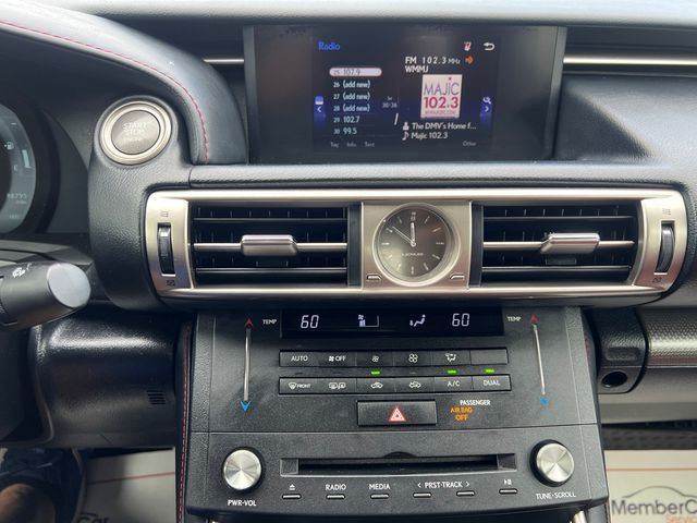 2015 Lexus IS 250 4dr Sport Sedan Automatic RWD - 22997324 - 26