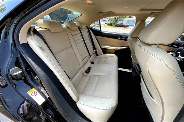 2015 Lexus IS 250 4dr Sport Sedan Automatic RWD - 22957991 - 13