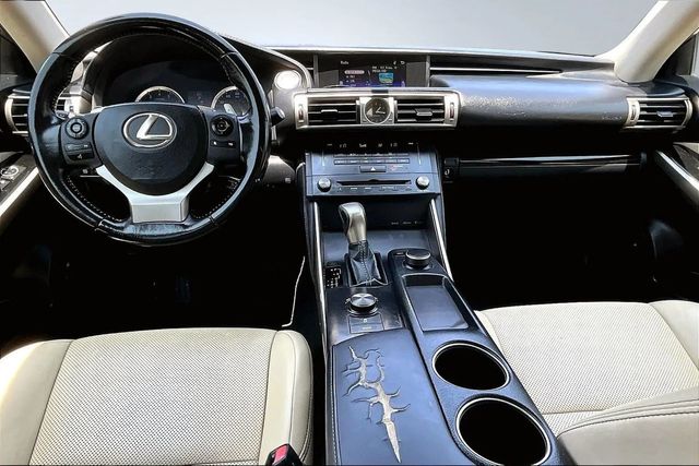 2015 Lexus IS 250 4dr Sport Sedan Automatic RWD - 22957991 - 18
