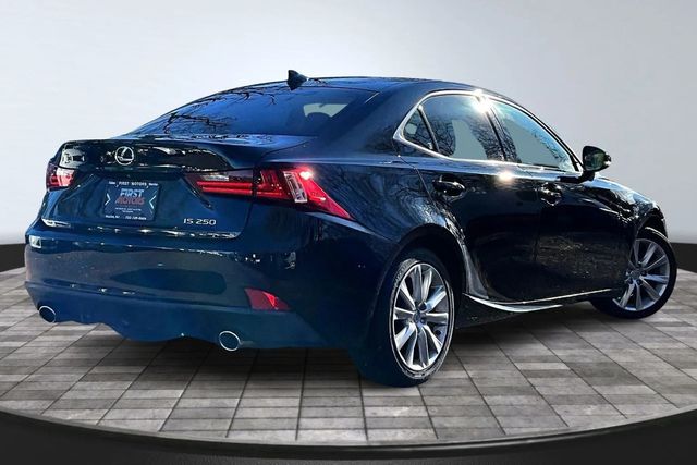 2015 Lexus IS 250 4dr Sport Sedan Automatic RWD - 22957991 - 4