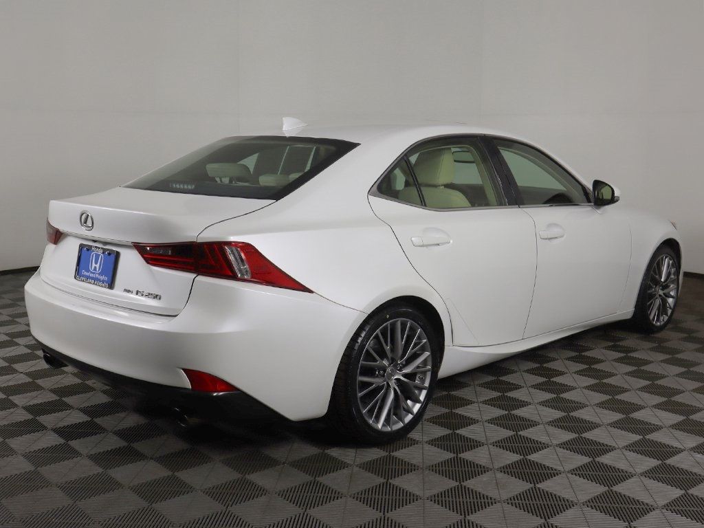 2015 Lexus IS 250 4dr Sport Sedan Crafted Line AWD - 22748358 - 10