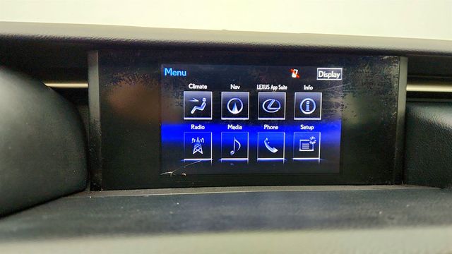 2015 Lexus IS 250 4dr Sport Sedan Crafted Line AWD with Navigation System Package - 22960983 - 18