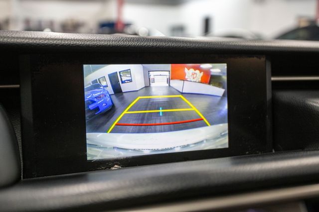 2015 Lexus IS 250 Base Trim - 22941988 - 6