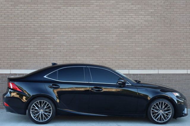 2015 Lexus IS 250 Crafted Line - 23072896 - 1