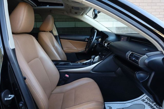 2015 Lexus IS 250 Crafted Line - 23072896 - 26