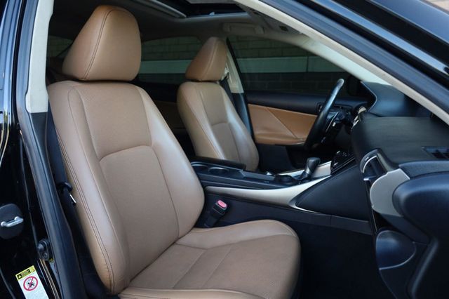 2015 Lexus IS 250 Crafted Line - 23072896 - 27