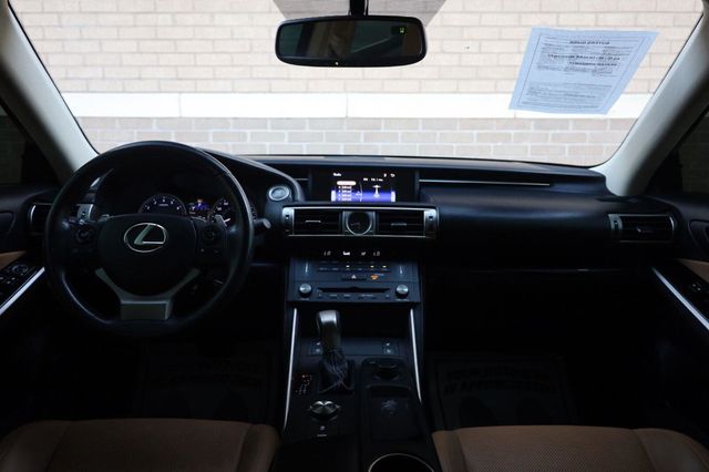 2015 Lexus IS 250 Crafted Line - 23072896 - 29