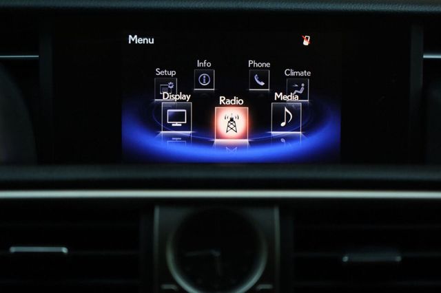 2015 Lexus IS 250 Crafted Line - 23072896 - 40
