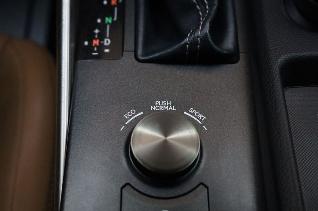 2015 Lexus IS 250 Crafted Line - 23072896 - 46