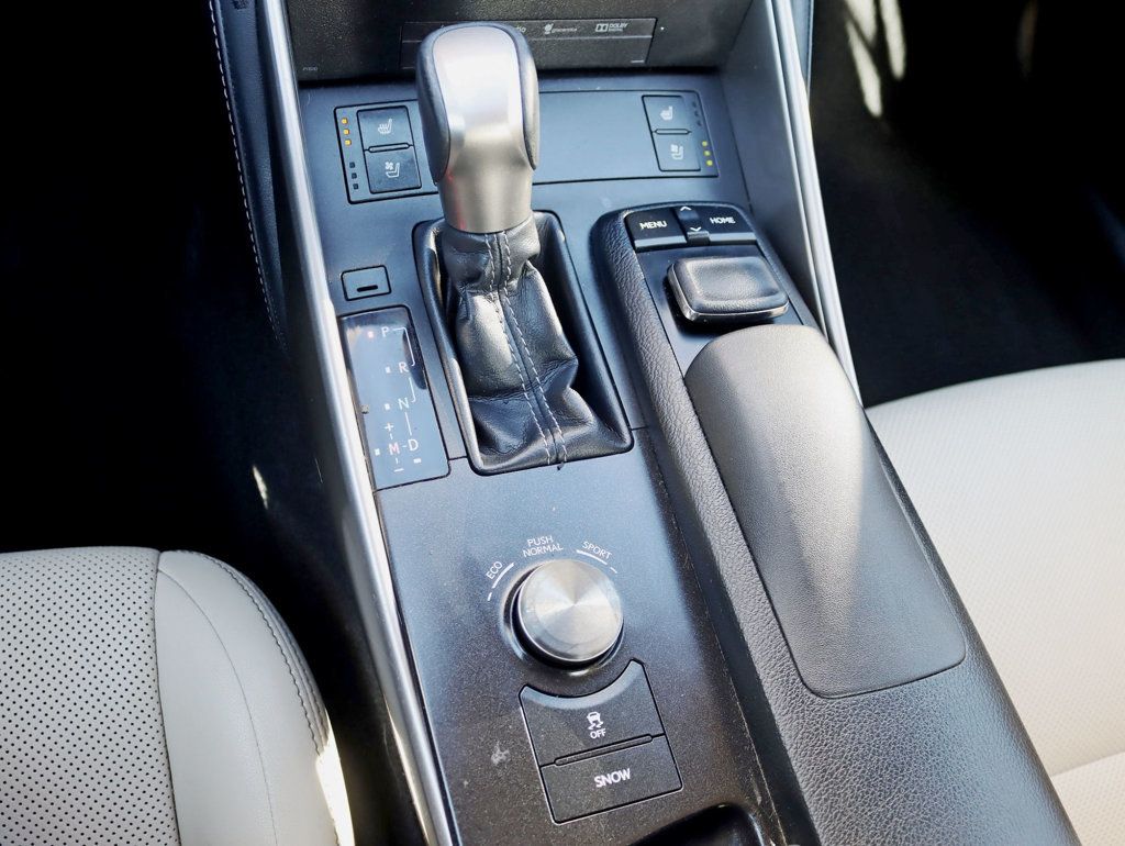 2015 Lexus IS 250 Sport Auto AWD Premium & Navigation Package - 22960183 - 19