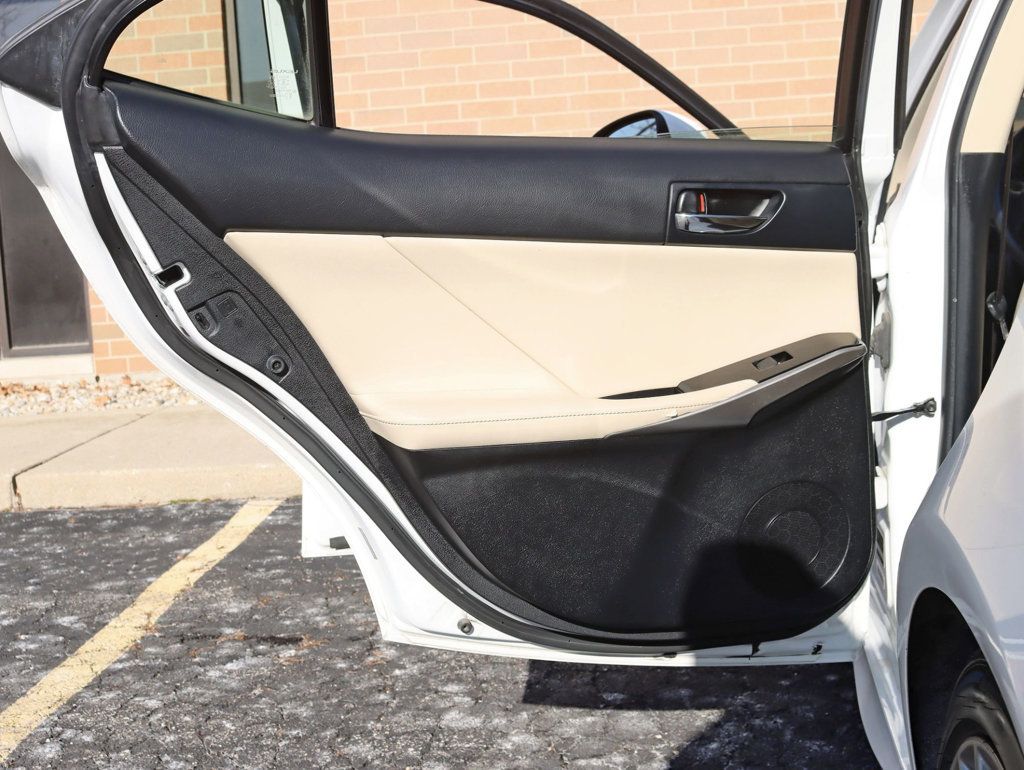 2015 Lexus IS 250 Sport Auto AWD Premium & Navigation Package - 22960183 - 27