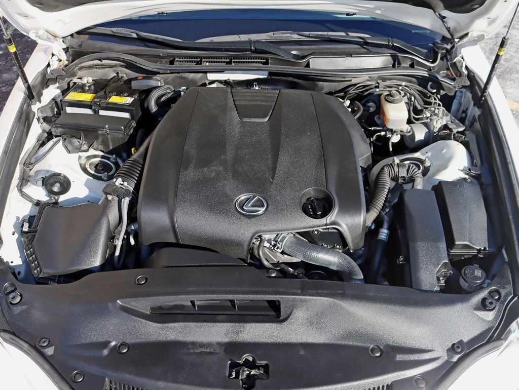 2015 Lexus IS 250 Sport Auto AWD Premium & Navigation Package - 22960183 - 31