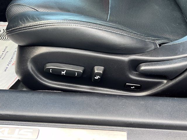 2015 Lexus IS 250C 2dr Convertible - 23091004 - 11
