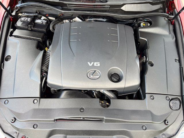 2015 Lexus IS 250C 2dr Convertible - 23091004 - 17