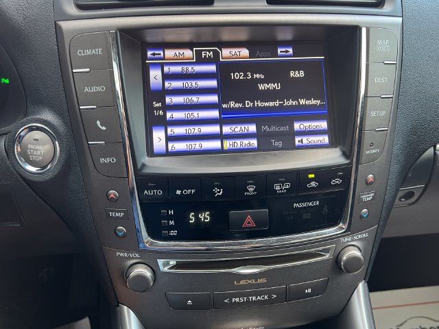 2015 Lexus IS 250C 2dr Convertible - 23091004 - 28
