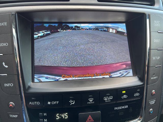 2015 Lexus IS 250C 2dr Convertible - 23091004 - 29